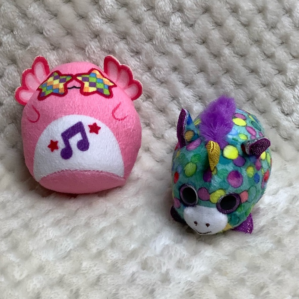 Colorful Plush Unicorn and Pink Music Note Toy